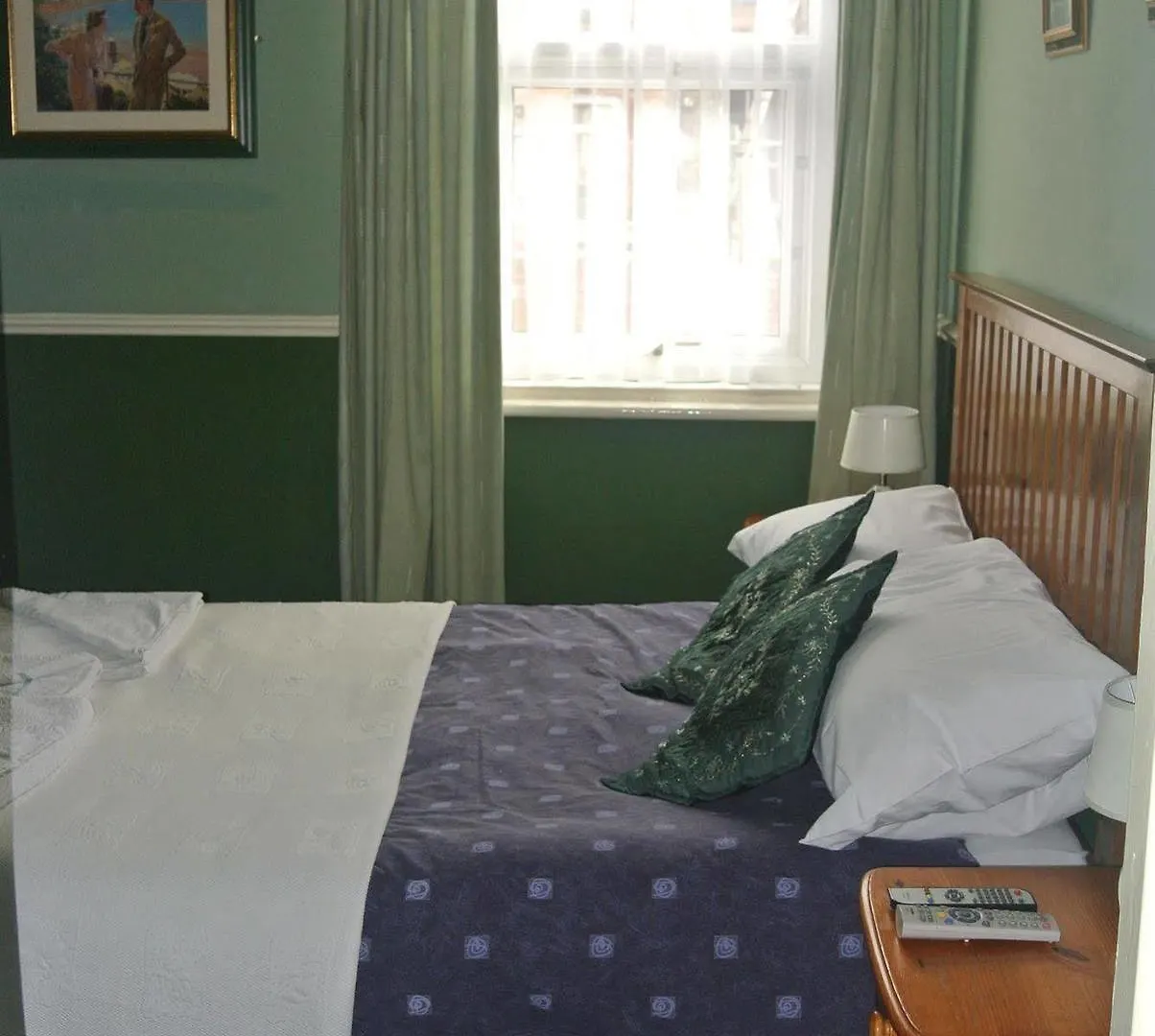 Hotel Tamarind Guesthouse Scarborough